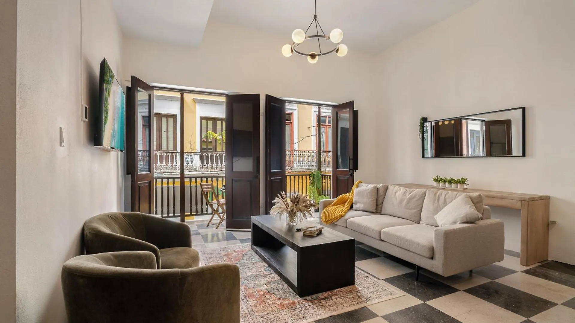 Soho House Private Patio Luxury 2Bd Appartment San Juan Apartment