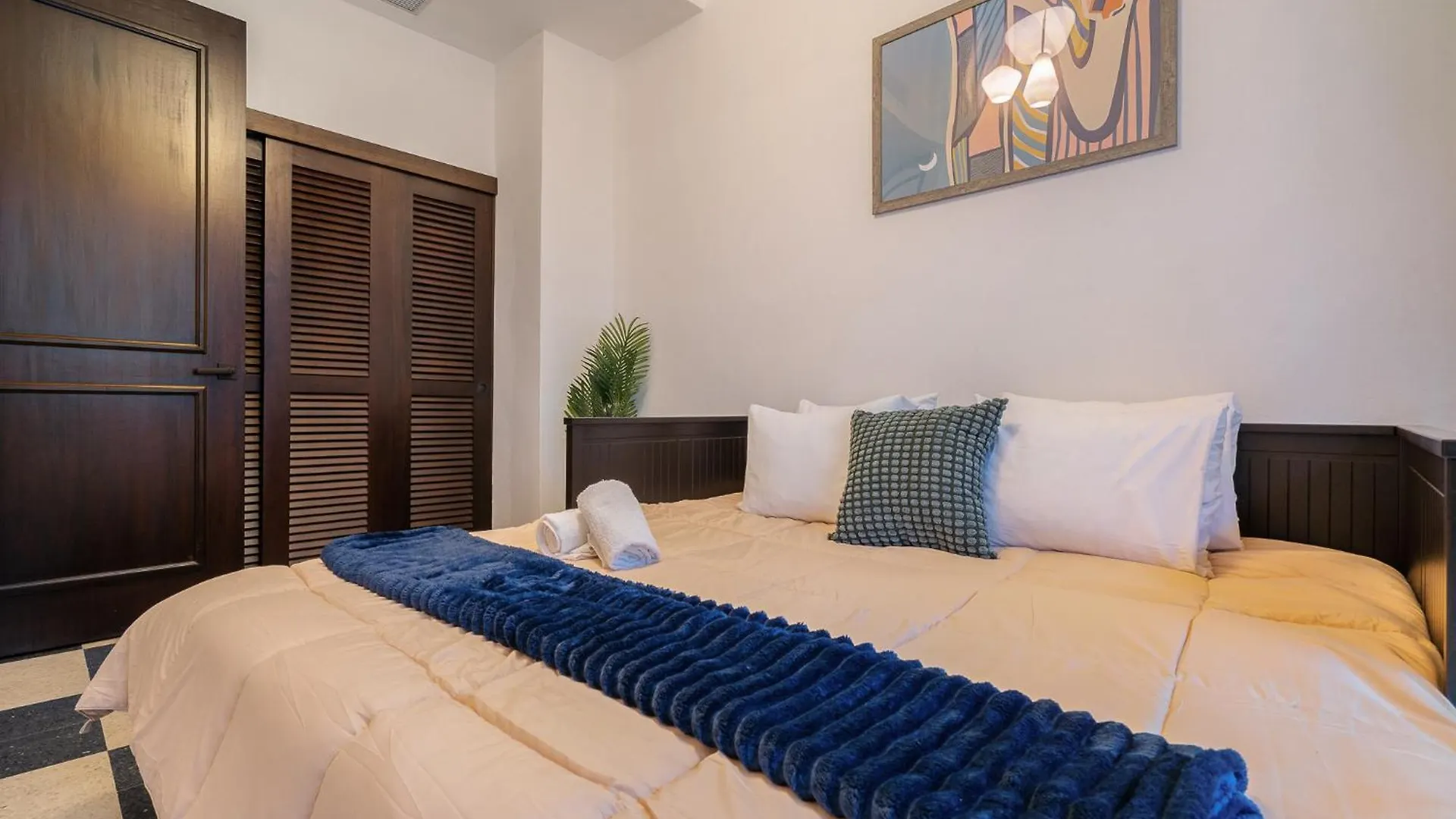 Soho House Private Patio Luxury 2Bd Appartment San Juan Apartment